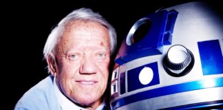 Zomrel Kenny Baker, známy ako predstaviteľ R2-D2