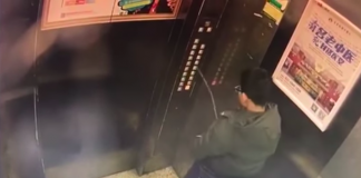 VIDEO: Karma v praxi. Mladík sa vymočil vo výťahu na ovládací panel čo spôsobilo že sa v ňom on sám zasekol a museli ho vyslobodiť