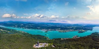 Tip na dovolenku: Nádherné rakúske jazero vás očarí svojou karibskou vodou