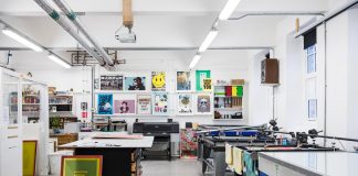 Podnikáte? Možno sa vám oplatí investovať do univerzálneho lisu na textil