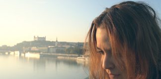 Skupina Škampi na Žaru vydala cover Duchoňovej skladby „Šiel“, klip je však pod paľbou kritiky
