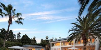 Vila Floyda Mayweathera v Los Angeles. Súkromné kino, vlastný obchod s cukríkmi, obrovská vínna pivnica. Ako býva najlepšie zarábajúci športovec sveta?