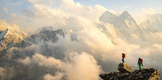 Plný odpadkov, aj takto vyzerá v súčasnosti Mount Everest