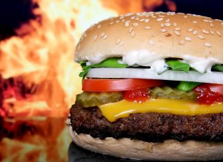 Pri výbere proteínov myslite na kalórie. Už jeden protein shake sa môže rovnať Big Mac-u