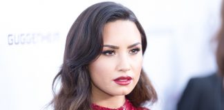 Známa speváčka Demi Lovato pridala na svoj Instagram neupravenú fotku s celulitídou. Prečo to urobila?