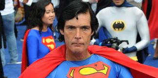 “Hollywoodskeho Supermana”, Christophera Dennisa, našli mŕtveho v San Fernande. Smútia za ním tisícky fanúšikov