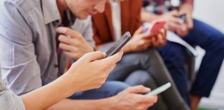 Firma Startup má pre svojich zamestnancov náročnú, no o to výhodnejšiu výzvu. Ak znížia svoj čas strávený pred obrazovkou mobilného telefónu, môžu si k výplate prilepšiť až o 200 dolárov!