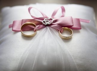 Amsterdam umožňuje ľuďom sobášiť sa naozaj s hocikým, je v tom však jeden háčik