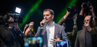 Víťazom parlamentných volieb sa stali Matovičovci, SNS získala 3,16% a Bugár sa vzdal funkcie