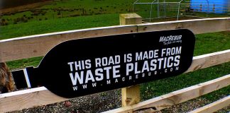 Inžinier pridáva do asfaltu plastový odpad, cesty z tohto materiálu sú až o 60% trvácnejšie